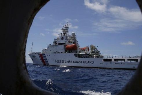 Kapal AS Berlayar Dekat Pulau Buatan China di Laut China Selatan
