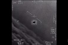 Pilot Angkatan Laut AS Ungkap Penemuan UFO Berbentuk 