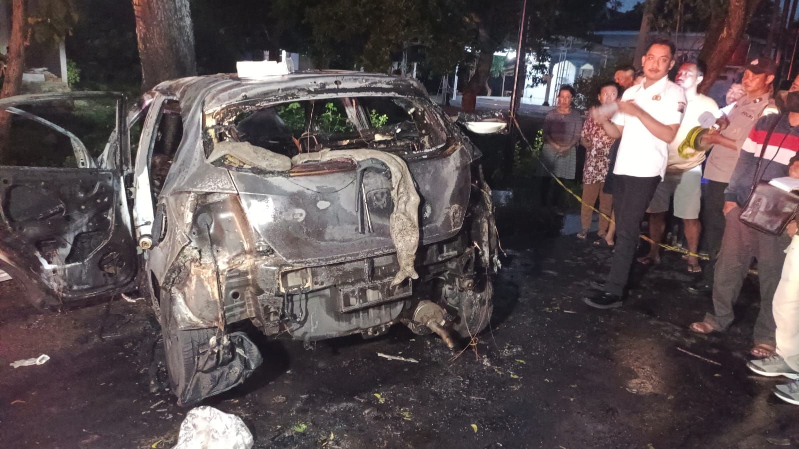 Kronologi Mobil Terbakar di Ponorogo yang Tewaskan 2 Pria Bersaudara, Sempat Oleng dan Tabrak Pohon