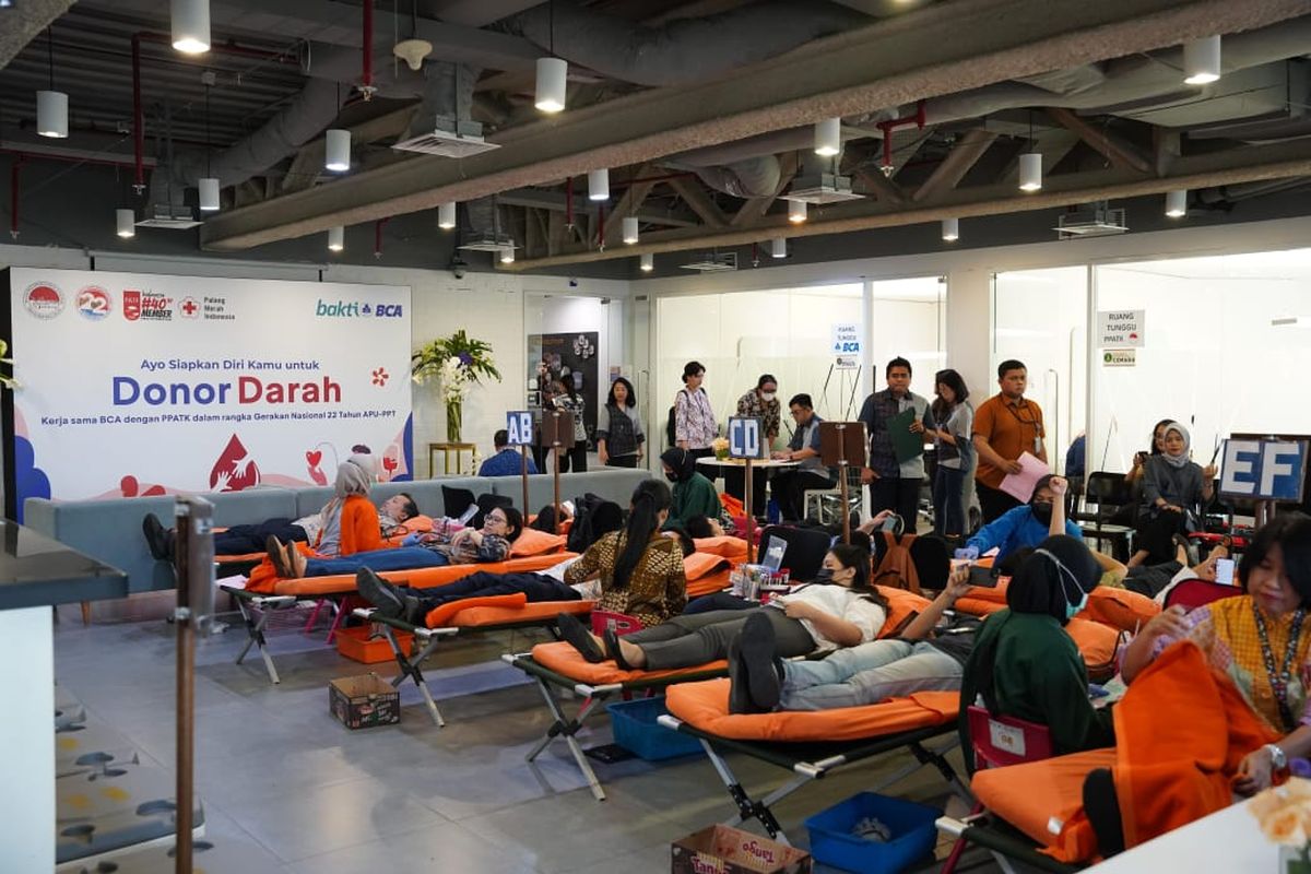 BCA menyelenggarakan kegiatan donor darah di Menara BCA, Jakarta, Kamis dan Jumat (30-31 Mei 2024).