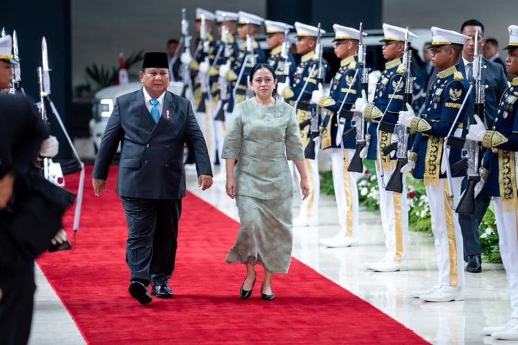 Menimbang Pujian Prabowo ke PDIP di Tengah Erosi Kebebasan Sipil