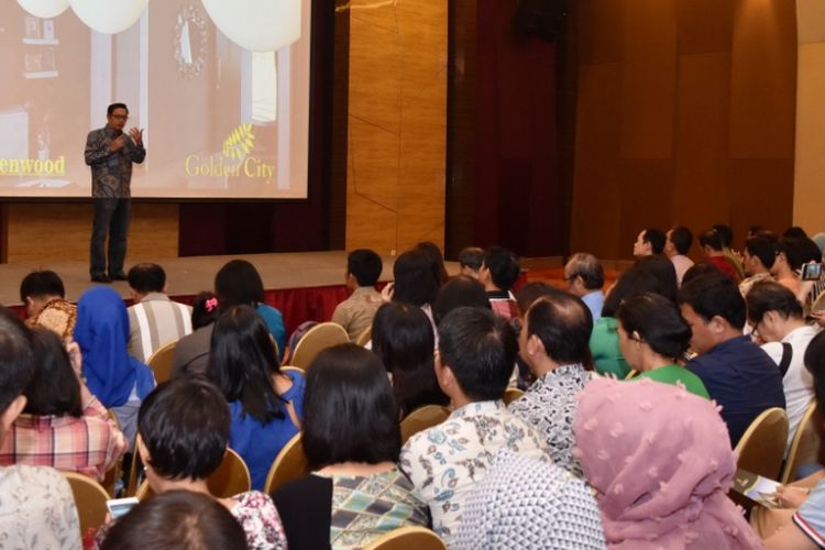 Direktur Utama PT Graha Nuansa Asri, Gregorius Gun Ho, pada pengenalan produk Golden Park @Serpong kepada ratusan agen pemasaran, Selasa (17/4/2018).