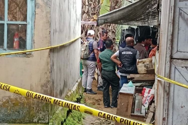 Bayi 8 Bulan Meninggal Dugaan Malpraktik, Polres Pasaman Barat Bongkar Makam untuk Autopsi