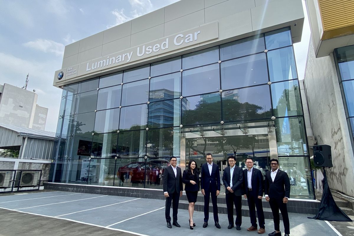 Diler BMW Premium Selection Pertama Luminary Used Car