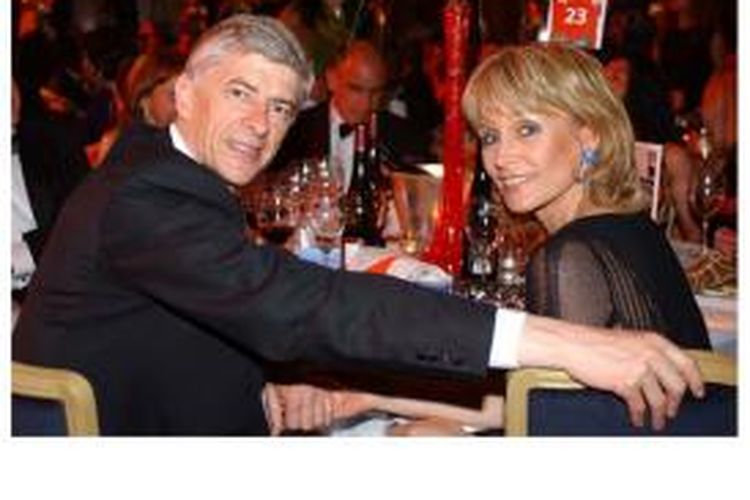 Arsene Wenger dan istrinya, Annie Brosterhous.