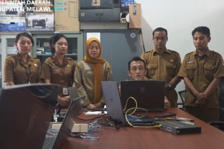 Pemkab Melawi Kalbar Minta Maaf Usai Videotron Putar Video Porno, Imbau Warga Tak Sebarkan