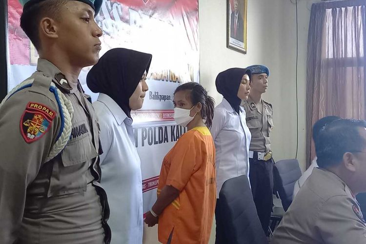 Tersangka M diamankan jajaran Subdit IV Renakta Ditkrimum Polda Kaltim karena eksploitasi anak