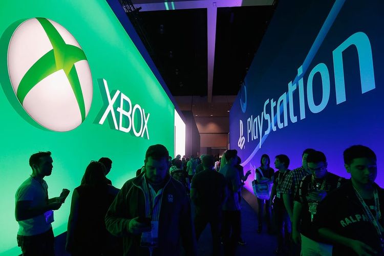 Microsoft will launch its Xbox cloud gaming service on Tuesday and to attract casual gamers, it is offering new users a $1 price tag for the first month. 