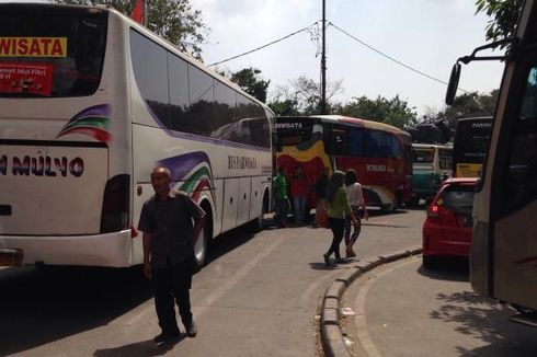 Bus Tunda Jadwal Keberangkatan, Terminal Kalideres Macet Parah