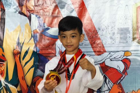 Jan Ethes Raih Medali Emas Kejuaraan Taekwondo Piala Wali Kota Solo