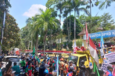 Saat Tempat Demo di Depok Dijadikan Lahan Parkir, Massa Kaget dan Kecewa...