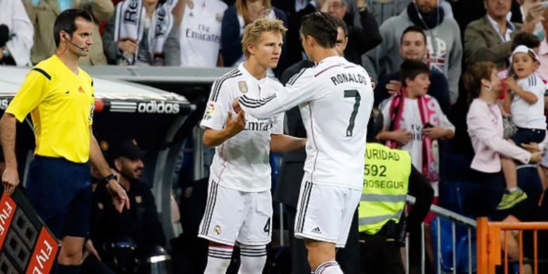 Martin Odegaard saat menggantikan Cristiano Ronaldo pada laga Real Madrid versus Getafe (23/5/2015). 