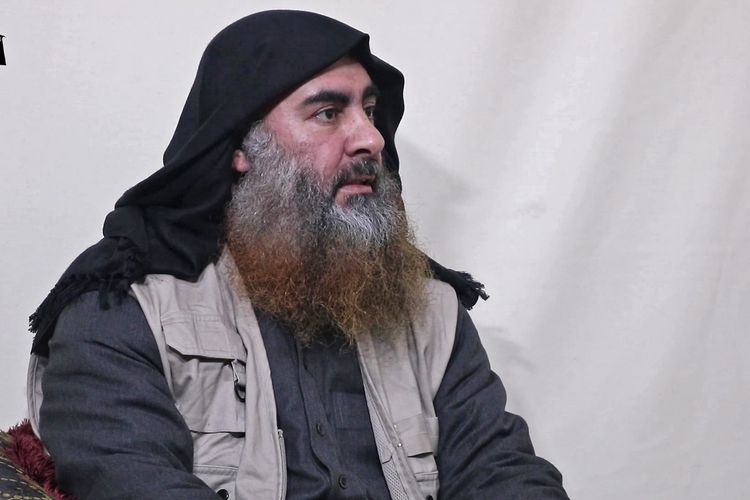 Dalam video yang dirilis media Al-Furqan, sosok yang diyakini Pemimpin ISIS Abu Bakar al-Baghdadi tampil dalam tayangan propaganda. Pertama kalinya sejak dia mengumumkan kekhalifahan ISIS di Mosul, Irak, pada 2014 silam.