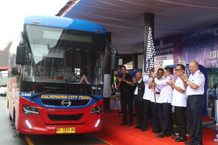 Bus Bacitra Kini Bisa Jemput Penumpang di Bandara Sepinggan, Zona Naik Turun Disiapkan