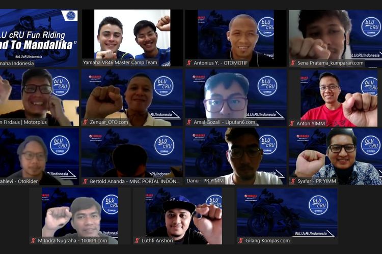 Pebalap Moto2 Yamaha VR46 Master Camp Team melakukan video telekonferensi dengan media yang ikut touring bLU cRU Fun Riding ?Road to Mandalika.?