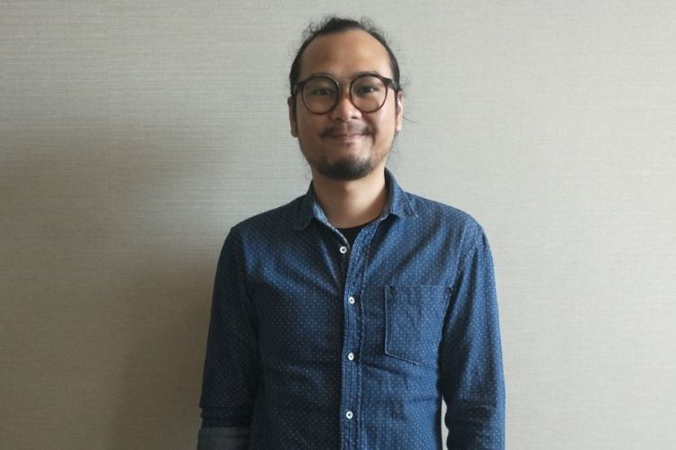 Ronny Gani, salah satu animator Indonesia yang mengerjakan efek visual film Avengers: Infinity War, diabadikan setelah wawancara ekslusif dengan Kompas.com di Marina Bay Sands, Singapura, Minggu (15/4/2018).