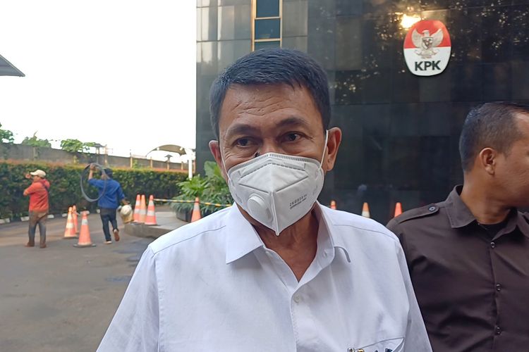 Ketua Komisi Pemberantasan Korupsi (KPK) Sementara Nawawi Pomolango menyatakan pihaknya belum “melirik” rencana program makan siang gratis yang mulai dibahas di sidang Kabinet Indonesia Maju, Selasa (27/2/2024).
