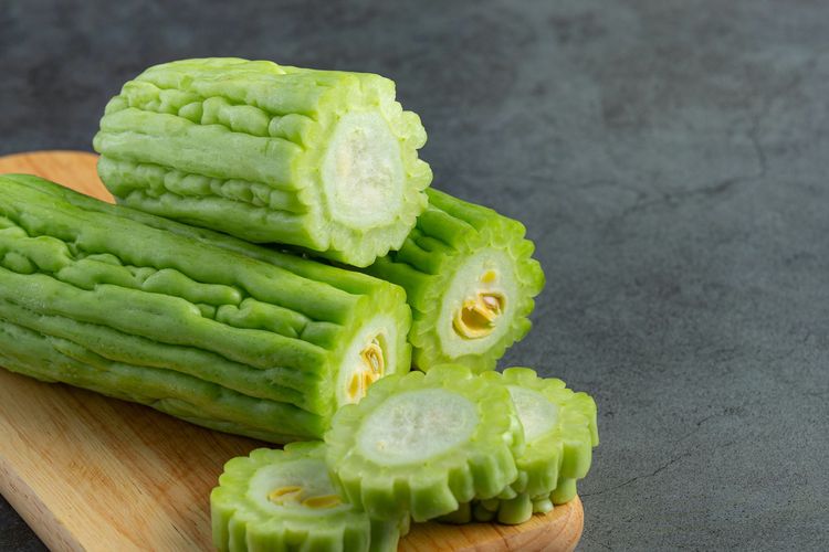 Cara Mengolah Pare Agar Tidak Pahit, Coba Rendam dengan Air Garam