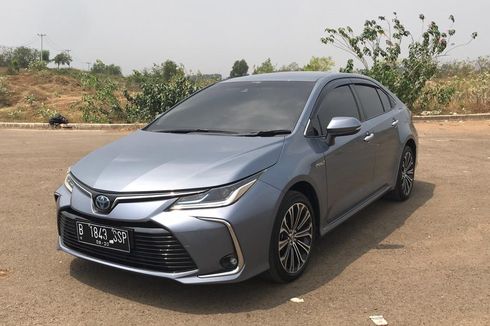 Diskon Sedan per Juli 2022, Corolla Altis Tembus Rp 15 Juta