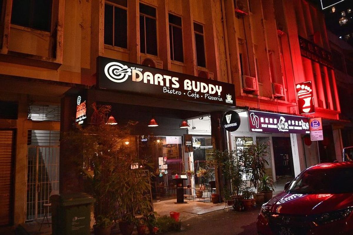 Sports bar di Singapura, Darts Buddy. 