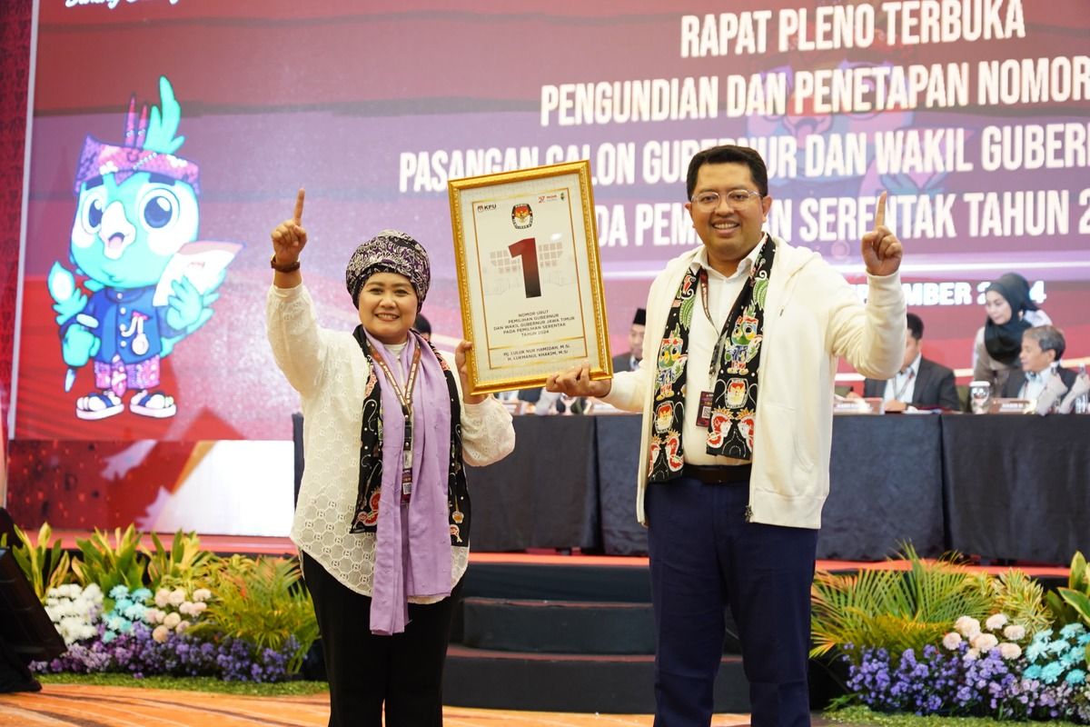 Paslon Luluk - Lukman mendapat nomor urut undian 1.