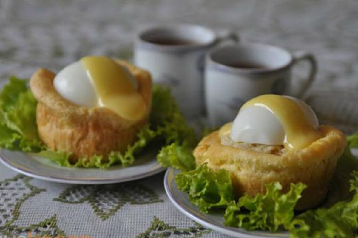 Sajian songgo buwono yang lahir di Keraton Yogyakarta disebut sebagai kuliner hasil akulturasi budaya Jawa dengan budaya Barat.