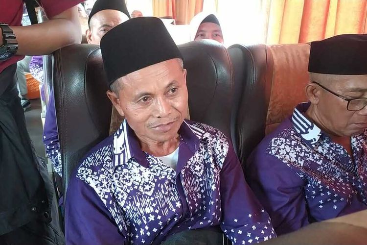 Tri Wiyadi (54), warga Kecamatan Genuk, Kota Semarang, Jawa Tengah (Jateng) saat ditemui di Islamic Center Manyaran, Kota Semarang, Jawa Tengah. Rabu (22/5/2024). 