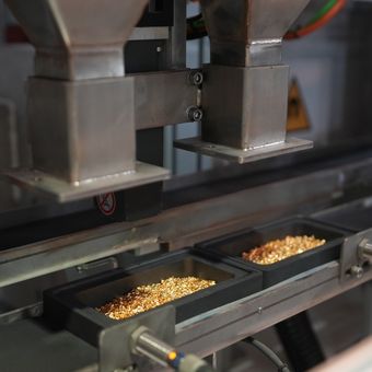 Pabrik pemurnian milik PT Amman Mineral Internasional Tbk (AMMN) 