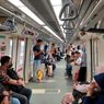 Pekerja Kantoran Dominasi Gerbong LRT Harjamukti-Dukuh Atas Pagi Ini