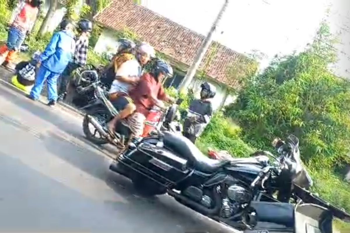 Kecelakaan yang melibatkan rombongan Harley-Davidson di Kabupaten Probolinggo, Jawa Timur, Minggu (28/4/2024), 