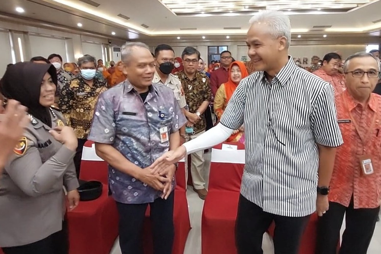 Gubernur Jawa Tengah, Ganjar Pranowo di RSUD Dr Moewardi Solo, Jawa Tengah, Selasa (11/7/2023).