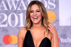 Siapa Sosok Caroline Flack, Presenter yang Diduga Bunuh Diri?