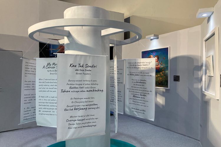 Pameran seni bertajuk ?Understanding Cancer Through Art? yang digelar di MGP Space, SCBD Park, Jakarta Selatan, sejak Rabu (4/2/2026) sampai Minggu (8/2/2026), untuk merayakan Hari Kanker Sedunia.