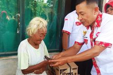 Mbah Sadinah Terharu Saat Sendok yang Dia Jual untuk Makan Dikembalikan