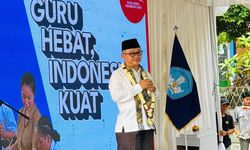 Mendikdasmen Bakal Beri Beasiswa buat Guru yang Belum S1 dan S4