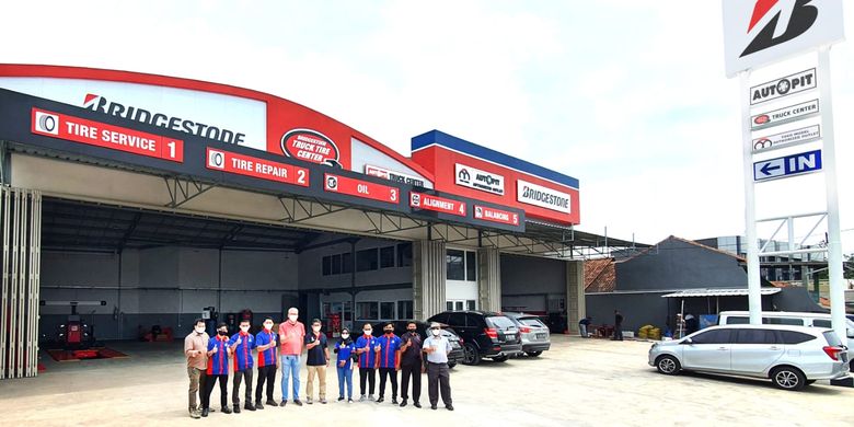 PT Bridgestone Tire Indonesia (Bridgestone Indonesia) meresmikan tambahan satu jaringan resmi khusus untuk pelanggan ban komersial (untuk kendaraan truk dan bus) yaitu Bridgestone Truck Tire Center Autopit di Kabupaten Cirebon