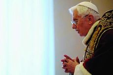 Media: Ada Skandal di Balik Pengunduran Diri Paus