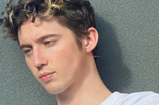 5 Fakta Troye Sivan, Pelantun Lagu Angel Baby yang Sedang Viral di TikTok