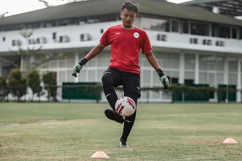 Tatap Muka Kali Pertama Kiper Muda PS Sleman dengan Seniornya