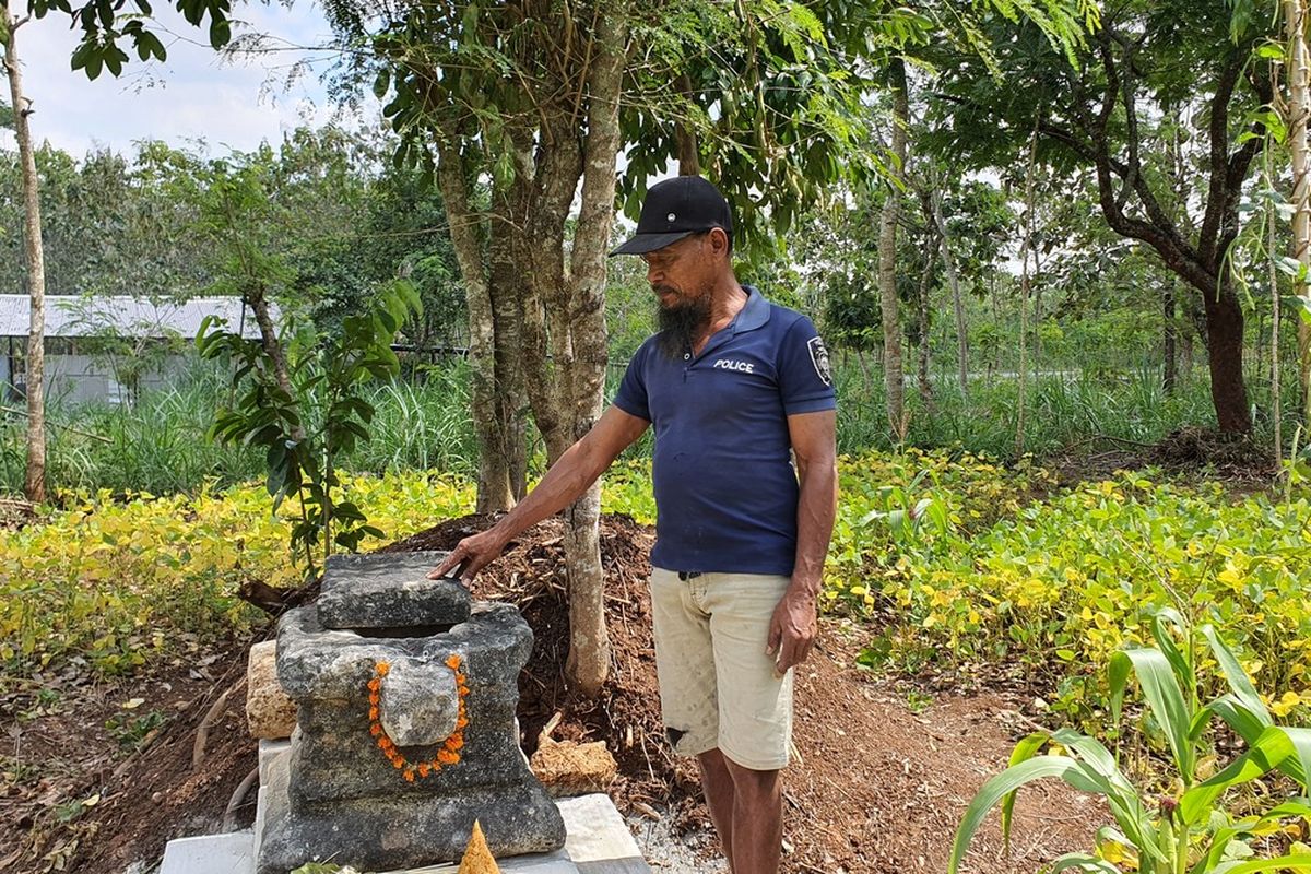 Batu yang diduga Yoni di Ponjong, Gunungkidul
