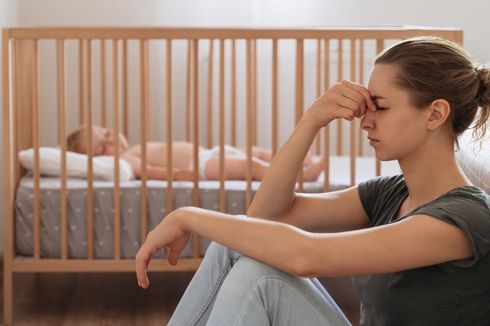 Mengenal Psikosis Pasca-Persalinan, Penyebab Ibu Nekat Celakai Anak