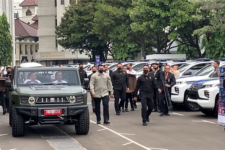 Spesifikasi Mobil Pindad yang Dipakai Prabowo Sopiri Presiden Jokowi