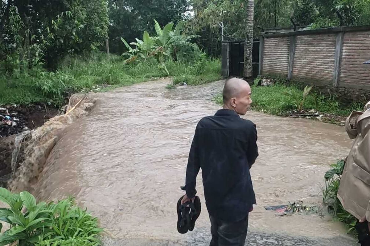 Hendak Pulang, 3 Siswa SD Hilang Terseret Aliran Irigasi Baros Serang