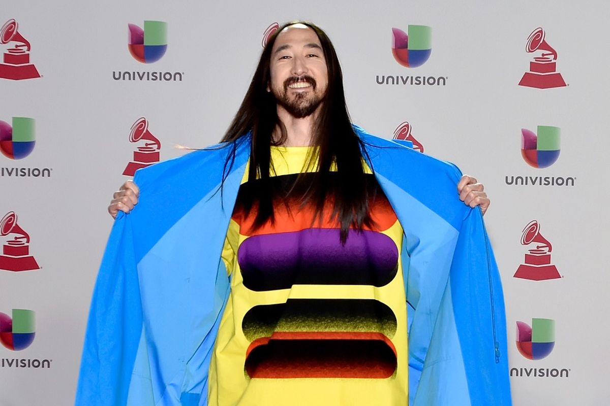 Produser dan DJ Steve Aoki menghadiri Latin Grammy Awards 2018 di MGM Grand Garden Arena, Las Vegas, Nevada, pada 15 November 2018. 