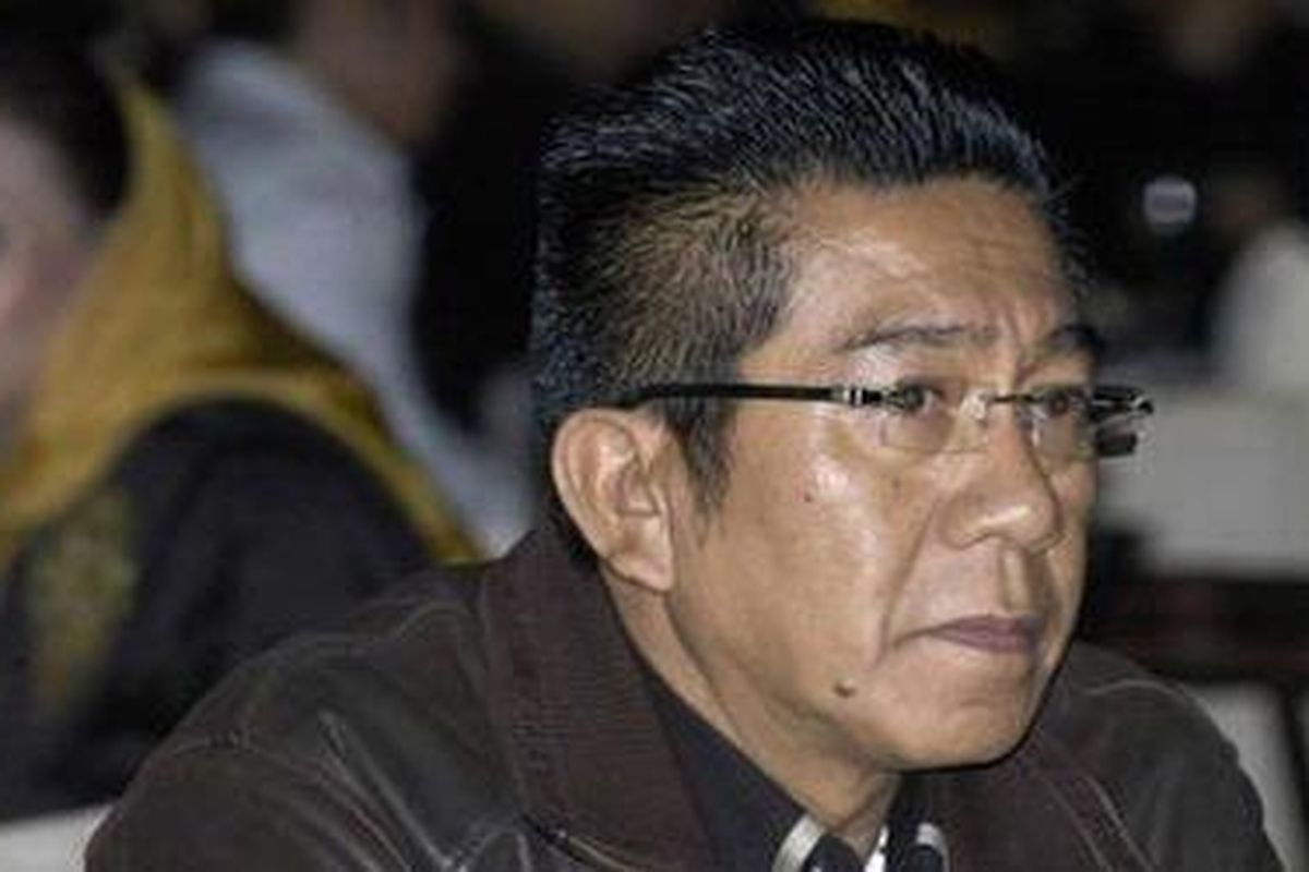 Henry Yosodiningrat.