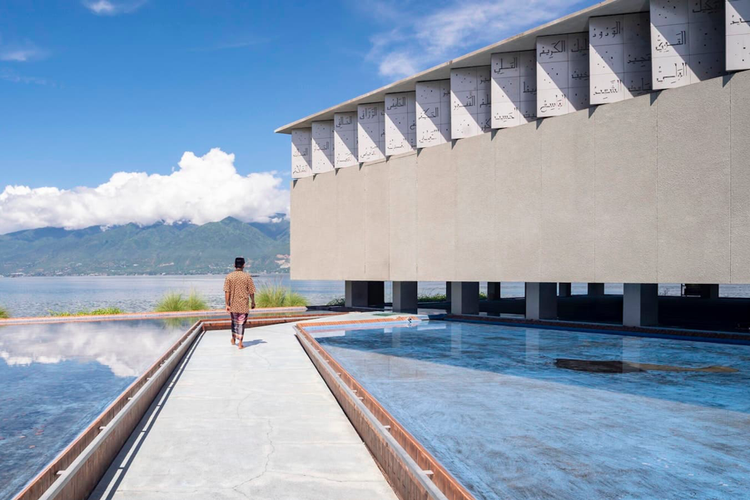 Oyoqlarini yoying, qizlar, erotik film Mashhur porno filmlar kompaniyalari