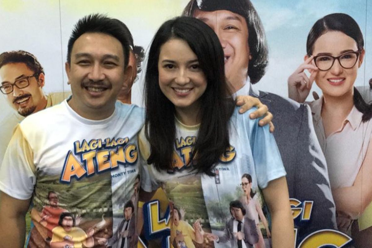 Augie Fantinus bersama Julie Estelle dalam media gathering film Lagi-lagi Ateng di Rutan Salemba, Jakarta Pusat, Selasa (8/1/2019). 