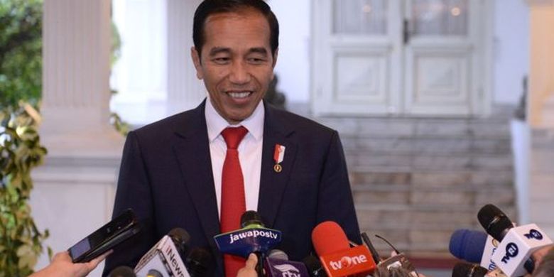 Presiden Joko Widodo meminta agar masyarakat Papua memaafkan pihak-pihak yang telah membuat mereka tersinggung. 