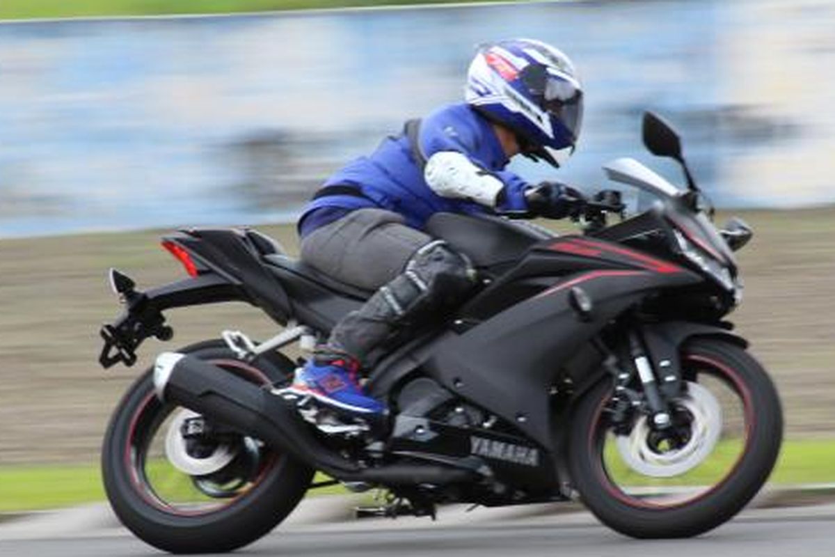 Tes ride Yamaha R15 di Sentul