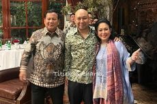 Intip Gaya Titiek Soeharto, Foto Bareng Prabowo di Tahun Baru 2025